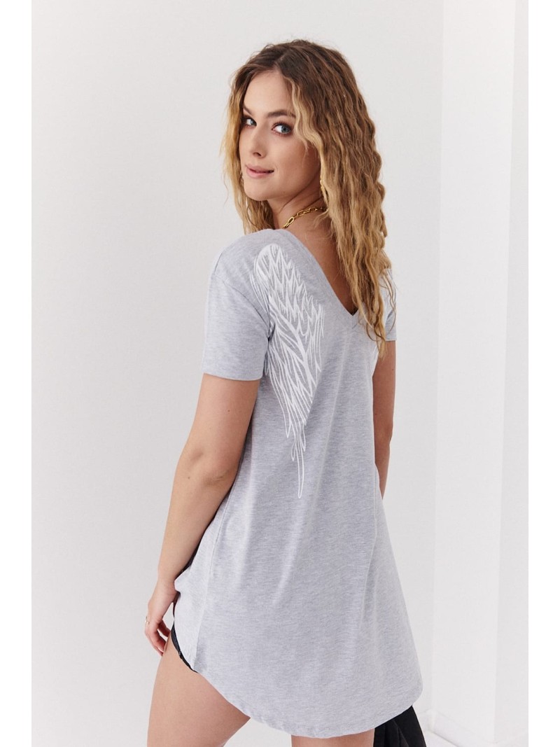 Stylish light gray tunic with wings at the back, white 3321 - Online store - Boutique